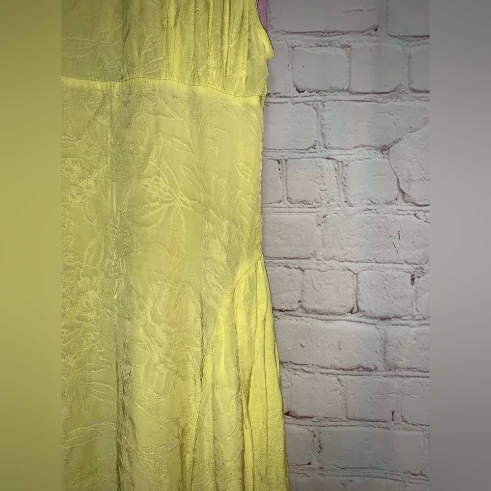 Topshop Jacquard Asymmetrical Yellow and Lavender Dress Size 8 - Picture 9 of 10